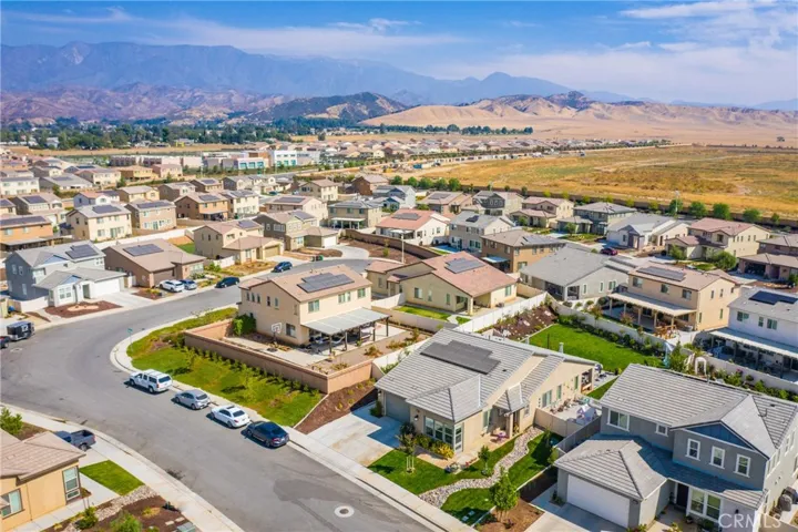 1566 Taurus Lane, Beaumont, California 92223