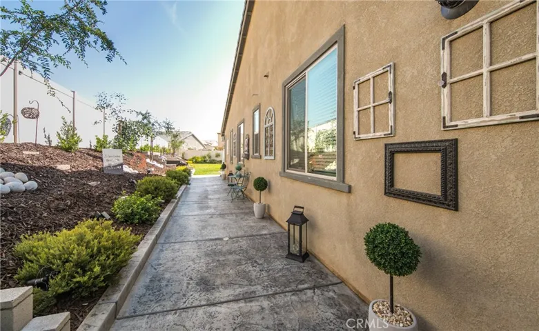 1566 Taurus Lane, Beaumont, California 92223