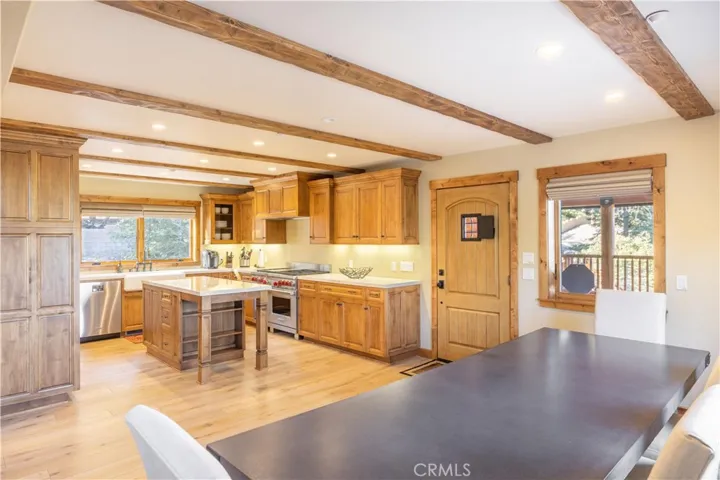 888 Great Spirits Way, Big Bear, California 92315
