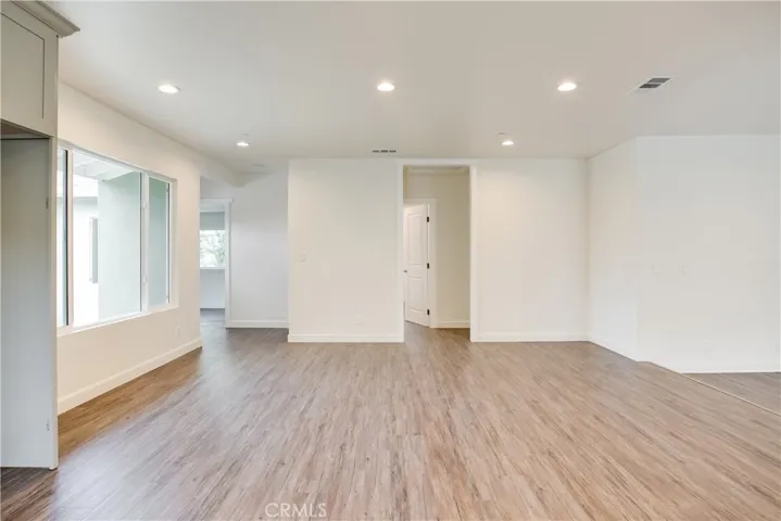 8366 Glencrest Drive, Sun Valley, California 91352