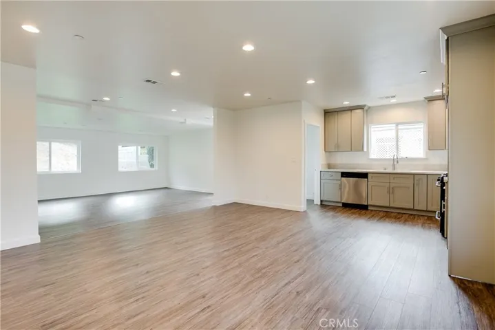 8366 Glencrest Drive, Sun Valley, California 91352