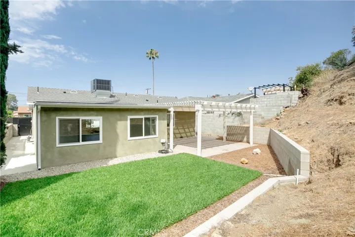 8366 Glencrest Drive, Sun Valley, California 91352