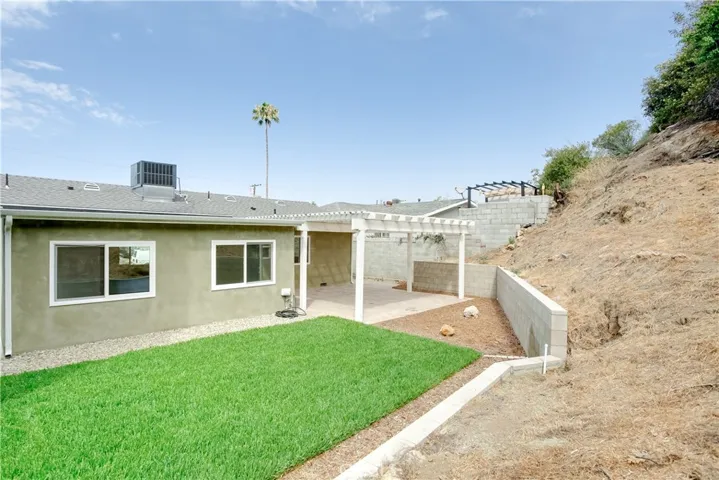 8366 Glencrest Drive, Sun Valley, California 91352