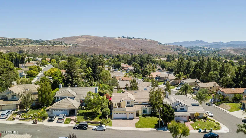 2014 Brookfield Drive - HsHProd-52