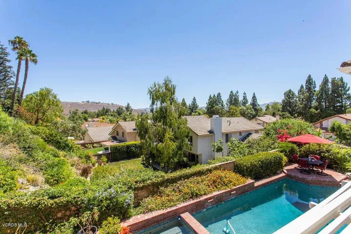 2014 Brookfield Drive - HsHProd-37