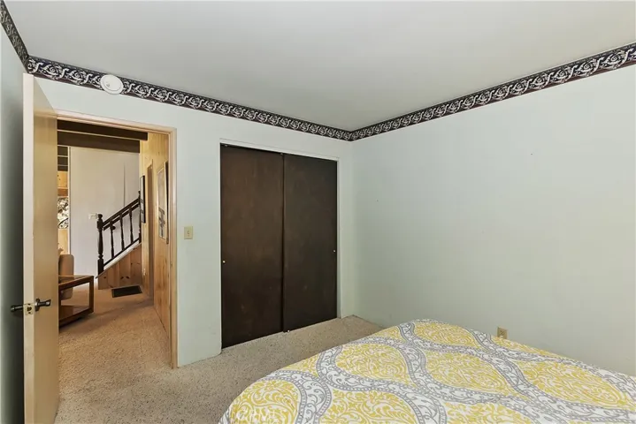 1093 Nadelhorn Drive, Lake Arrowhead, California 92352