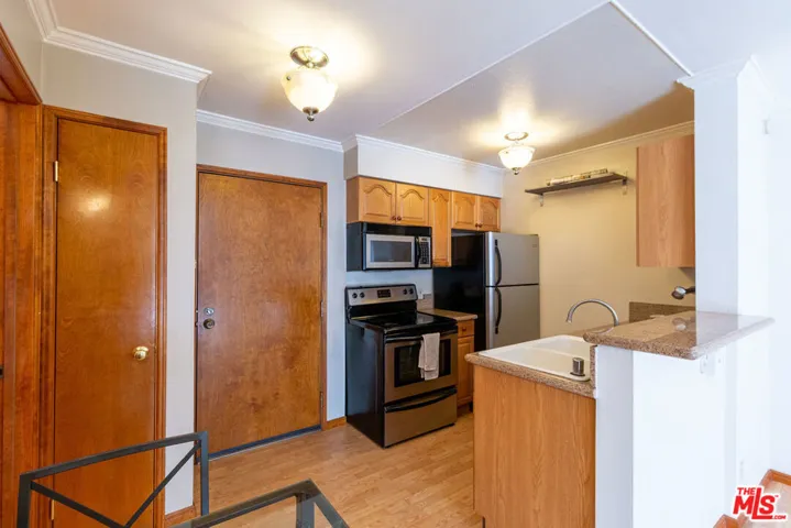 20234 Cantara Street 222, Winnetka, California 91306