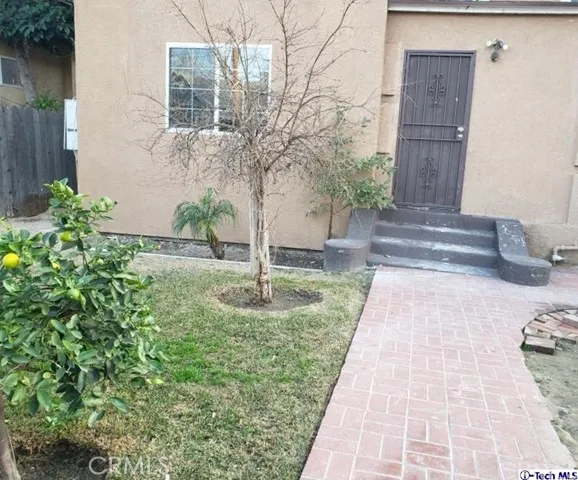 1148 E 45th Street, Los Angeles, California 90011