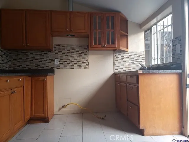1148 E 45th Street, Los Angeles, California 90011