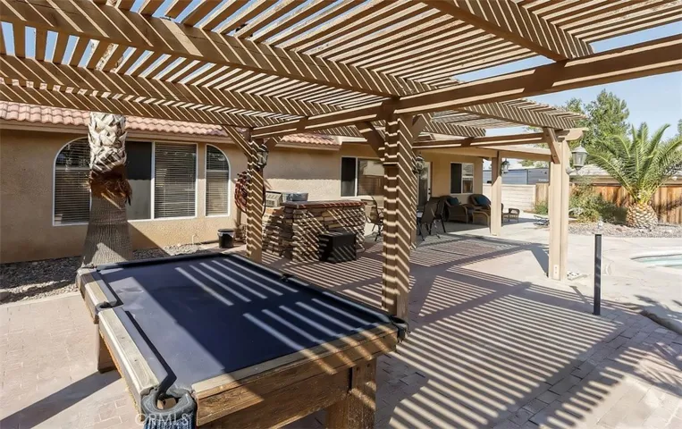 20456 Skyline Ranch Circle, Apple Valley, California 92308