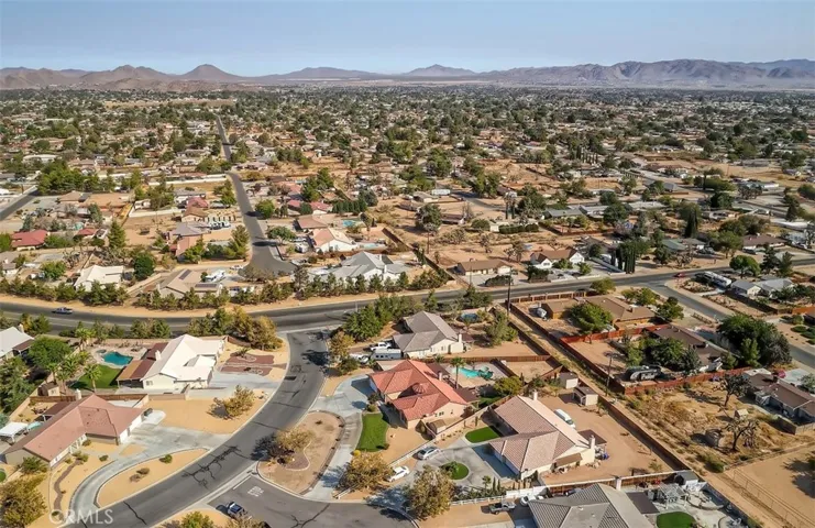 20456 Skyline Ranch Circle, Apple Valley, California 92308