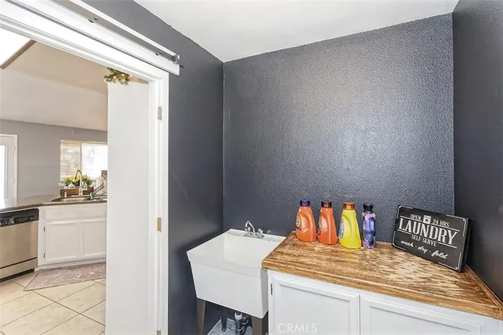 20456 Skyline Ranch Circle, Apple Valley, California 92308