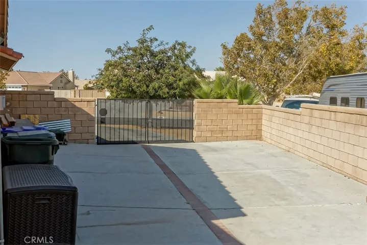 20456 Skyline Ranch Circle, Apple Valley, California 92308