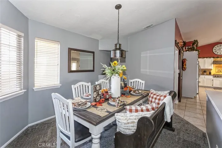 20456 Skyline Ranch Circle, Apple Valley, California 92308