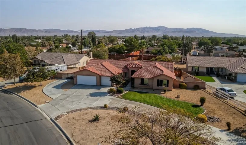 20456 Skyline Ranch Circle, Apple Valley, California 92308