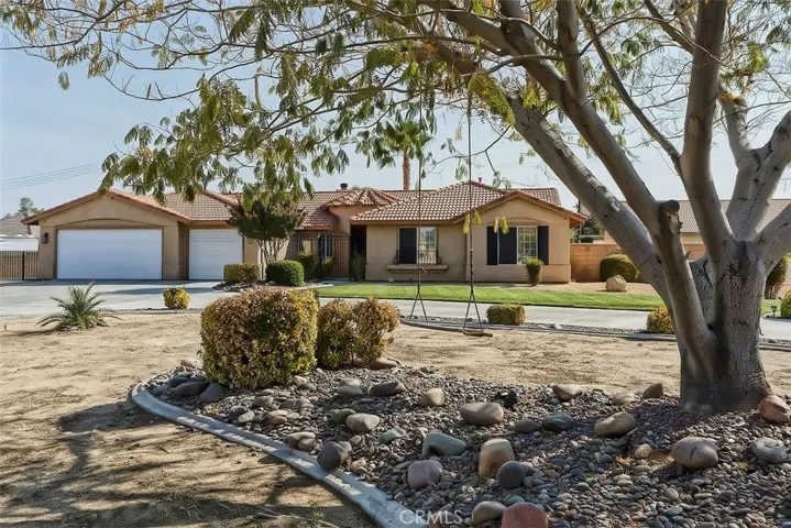20456 Skyline Ranch Circle, Apple Valley, California 92308