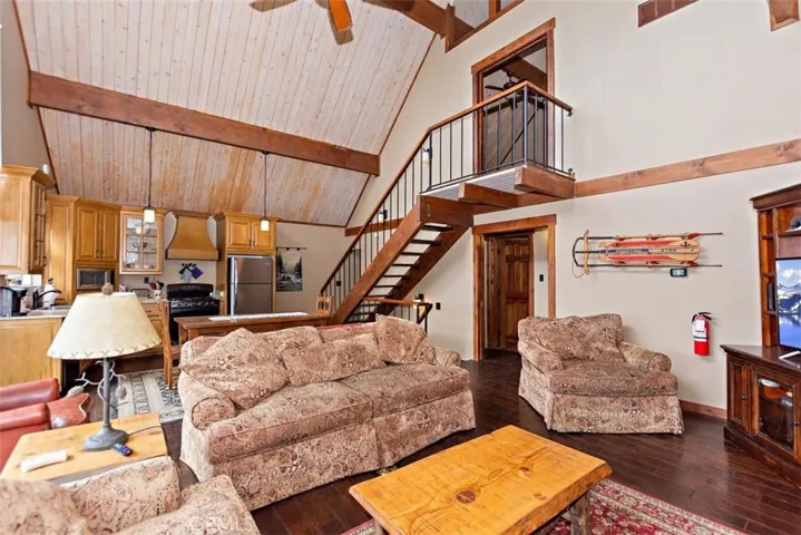 27743 N Bay Road, Lake Arrowhead, California 92352