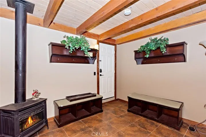27743 N Bay Road, Lake Arrowhead, California 92352