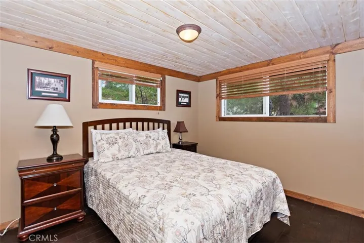 27743 N Bay Road, Lake Arrowhead, California 92352