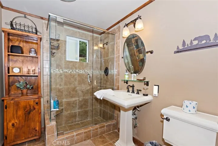 27743 N Bay Road, Lake Arrowhead, California 92352