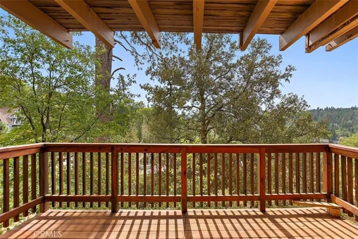 27743 N Bay Road, Lake Arrowhead, California 92352