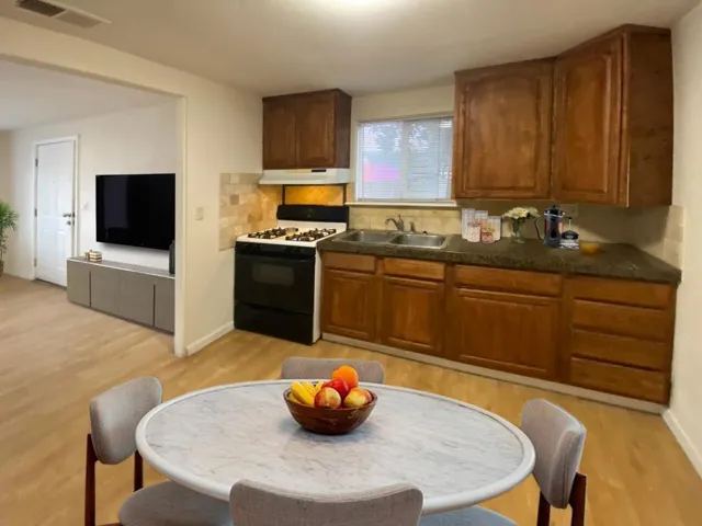 1025 N 12th Street, San Jose, California 95112