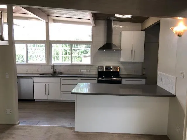 428 E Charleston Road, Palo Alto, California 94306