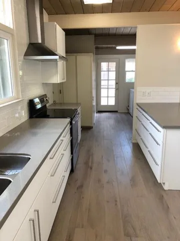 428 E Charleston Road, Palo Alto, California 94306