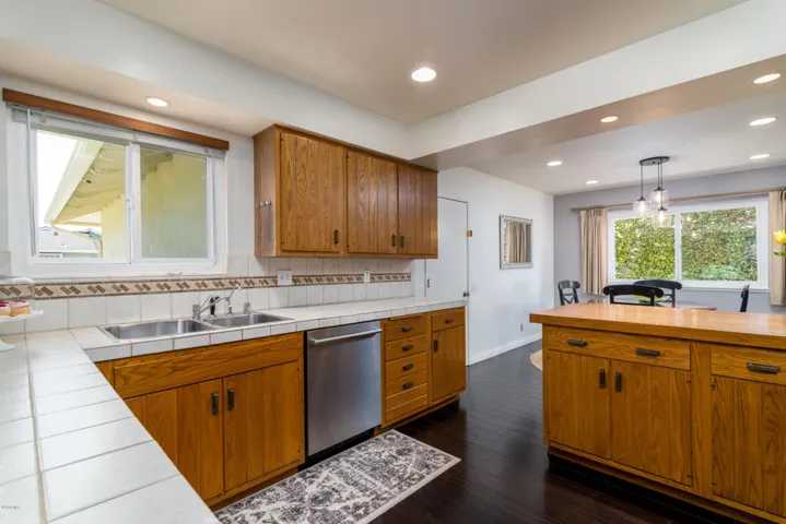 Super Functional Kitchen Layout