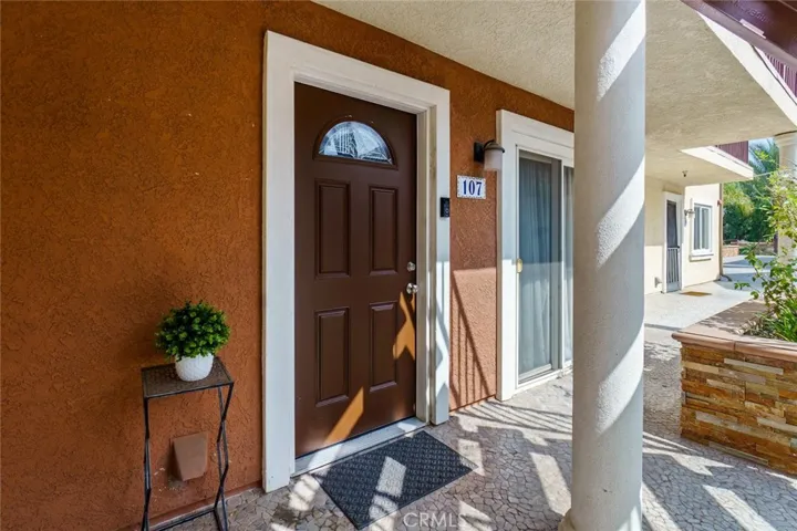 729 S Knott Avenue 107, Anaheim, California 92804