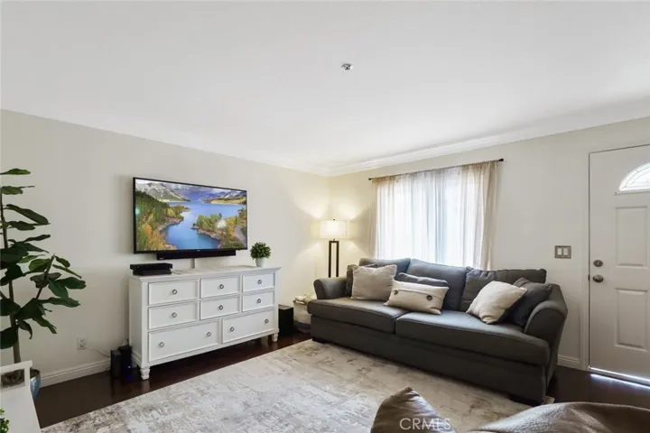 729 S Knott Avenue 107, Anaheim, California 92804