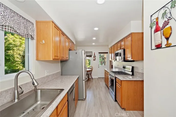 161 Palmyra Drive, San Bernardino, California 92404