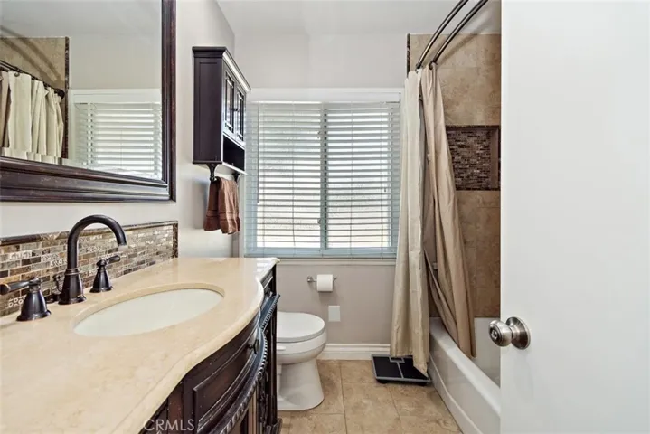 161 Palmyra Drive, San Bernardino, California 92404