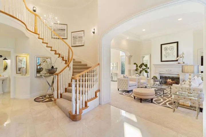 15866 Mina Way, Saratoga, California 95070