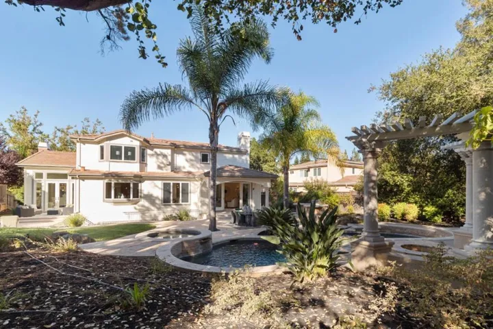 15866 Mina Way, Saratoga, California 95070