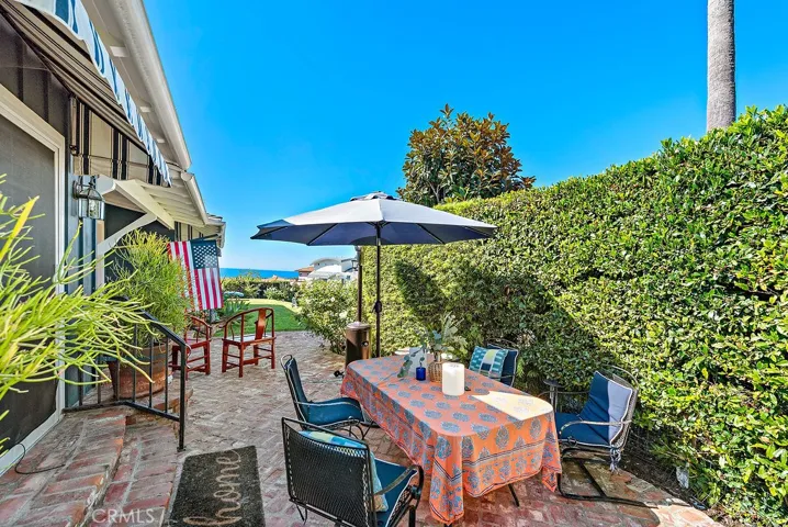 145 Mcknight Drive, Laguna Beach, California 92651
