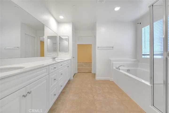 2785 E Howlett Land, Ontario, California 91762