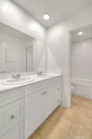 2785 E Howlett Land, Ontario, California 91762