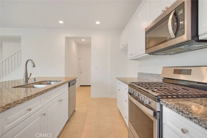 2785 E Howlett Land, Ontario, California 91762