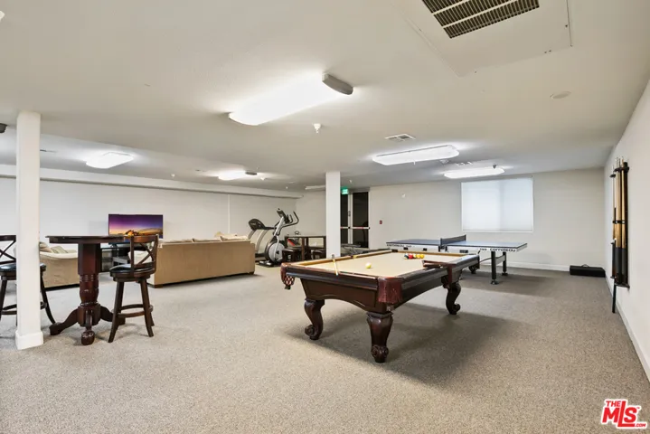 10878 Bloomfield Street 211, North Hollywood, California 91602