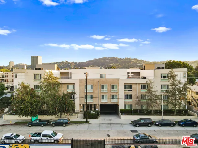 10878 Bloomfield Street 211, North Hollywood, California 91602