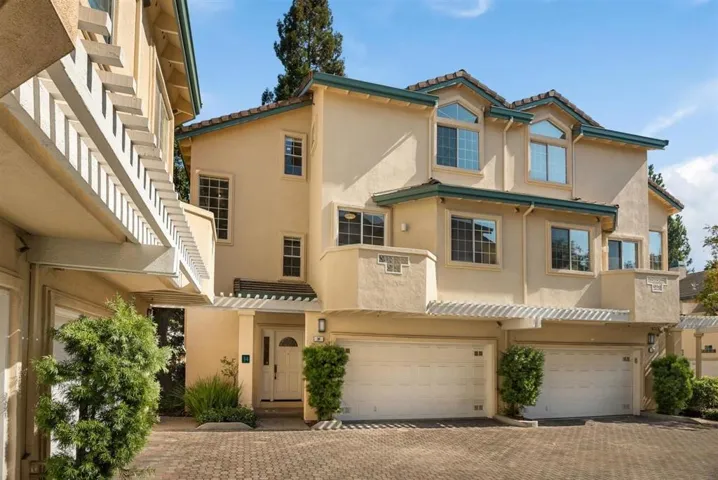 4173 El Camino Real 34, Palo Alto, California 94306