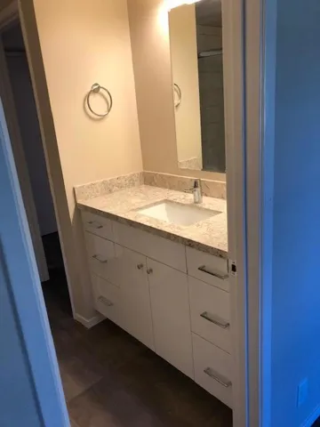 1689 Via Laguna, San Mateo, California 94404