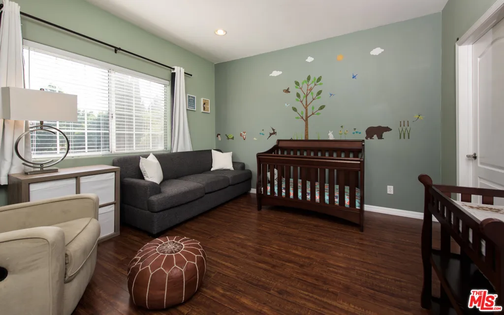 5241 Vantage Avenue 104, Valley Village, California 91607 home-pic-10