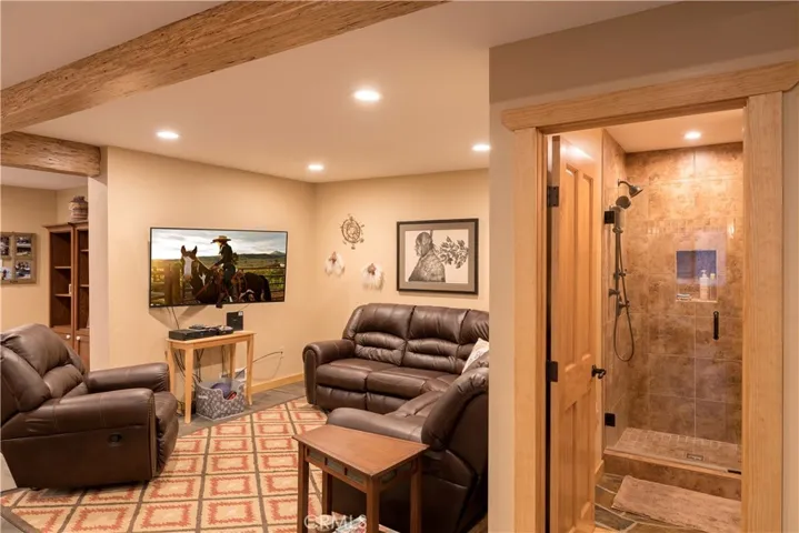 41471 Comstock Lane, Big Bear, California 92315