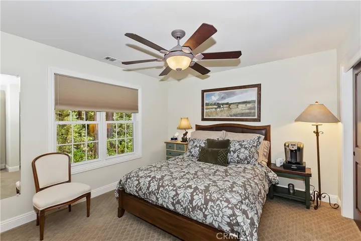 27434 Meadow Bay, Lake Arrowhead, California 92352