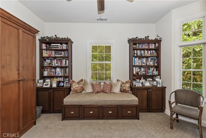 27434 Meadow Bay, Lake Arrowhead, California 92352