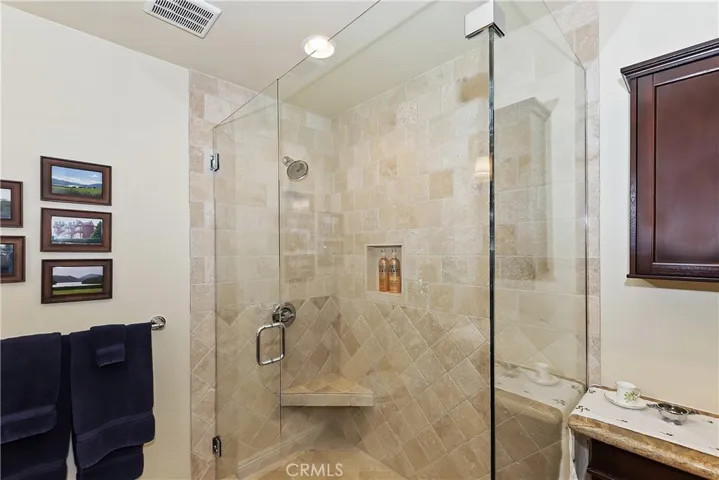 27434 Meadow Bay, Lake Arrowhead, California 92352