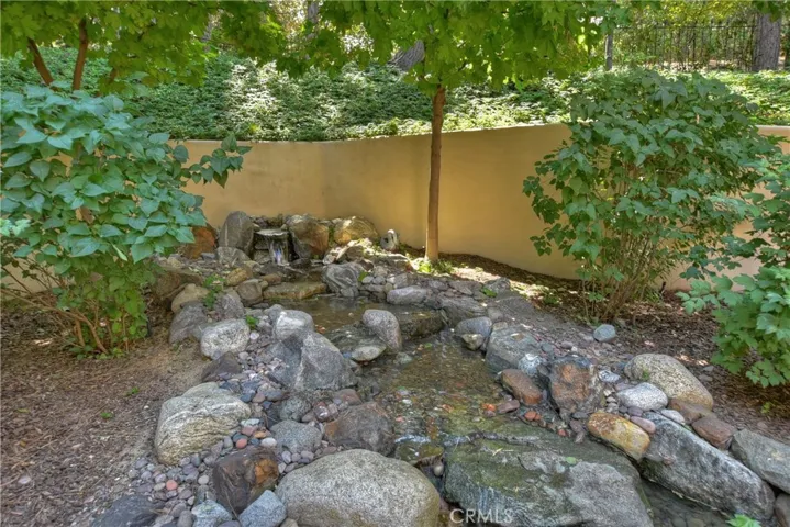 27434 Meadow Bay, Lake Arrowhead, California 92352