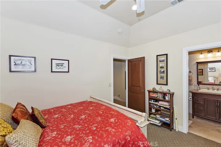 27434 Meadow Bay, Lake Arrowhead, California 92352